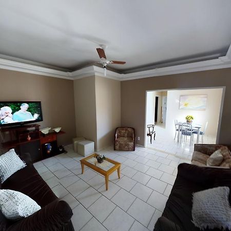 Casa Bela Em Olimpia Villa Bilik gambar